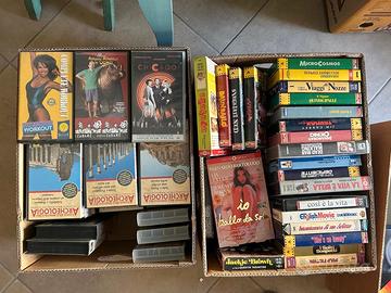 VHS ORIGINALI VARIE IN SCATOLONI
