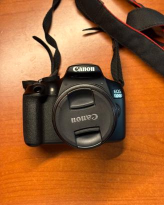 Canon EOS 1300D Reflex + obiettivo 18-55mm