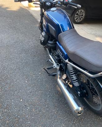 Moto Guzzi V7 850 Special