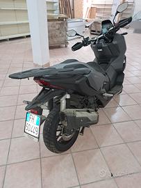 scooter adv350