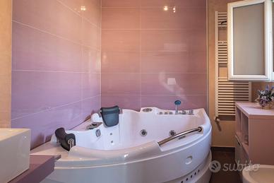 Vasca da bagno jacuzzi