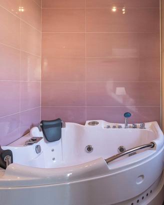 Vasca da bagno jacuzzi