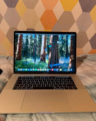 MacBook Pro 2019 Intel I9 15-inch LEGGERE DESCRI