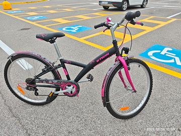 Mountain-bike 24 pollici per bambina.