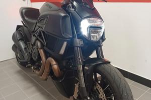 Ducati Diavel DARK
