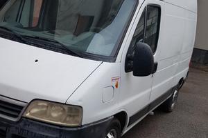 fiat 2800 JTD 