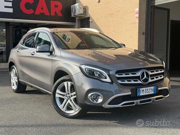 MERCEDES-BENZ GLA 180 d Automatic Sport