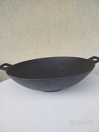 Wok  per cucinare