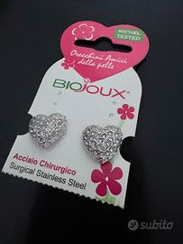 Orecchini cuoricini acciaio Biojoux