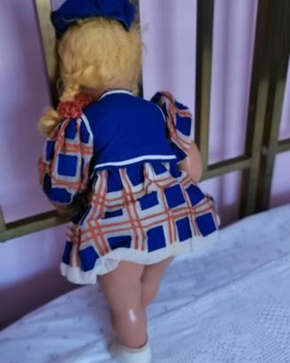 bambola antica anni 60ma anche prina