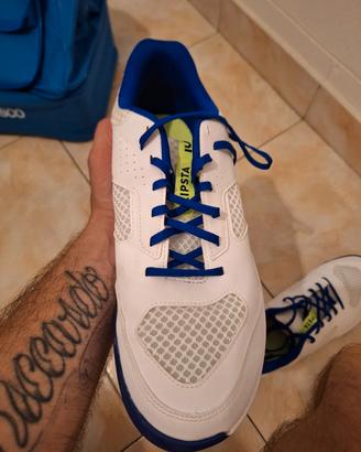 scarpe kipsta n.43 pallavolo