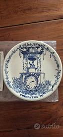 Piatto Commemorativo "Primavera '90" -  c/fogliett