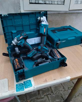 doppio attrezzo doppia batteria caricabatteria 