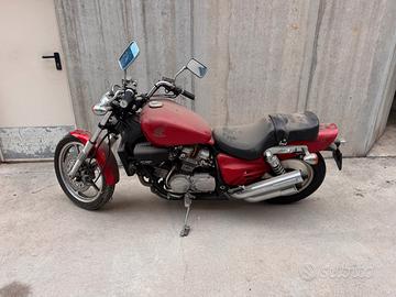 Honda vf750