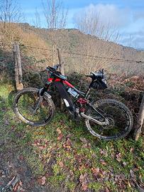 Fantic ebike mtb XEF 1.9 Carbon Team