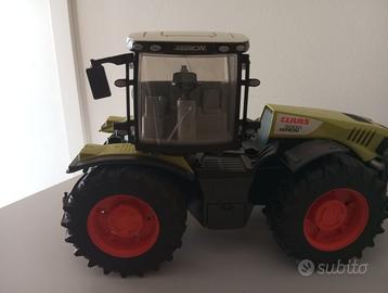 Bruder CLAAS XERION 5000