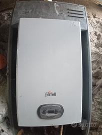 Caldaia a condensazione Ferroli Bluehelix TECH RRT