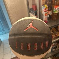 Pallone Jordan Basket