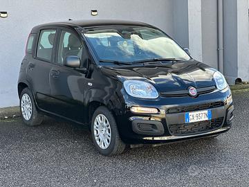 FIAT Panda 1.0 FireFly S&S Hybrid Pandina