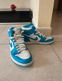Nike Air Jordan 1 Retro azzurre e bianche n.39