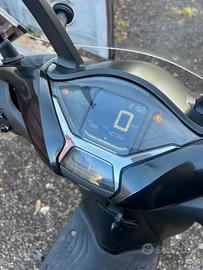 Sh 125 solo 4000km 6 mesi