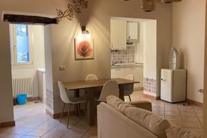 Appartamento in contesto tranquillo per brevi per