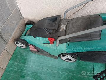 due articoli Tosaerba con filo più rasabordi