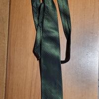 Elegante cravatta vintage anni 80/90 color verde