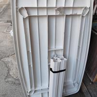 tavolo di plastica 