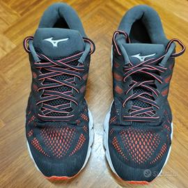 Mizuno Wave Ultima 11 running 42