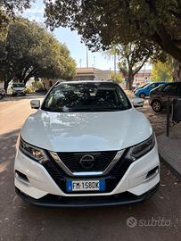 Nissan Qashqai Tekna 1,6 130 cv 2017