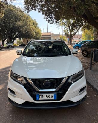 Nissan Qashqai Tekna 1,6 130 cv 2017