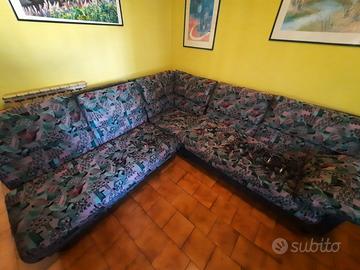 Divano ad angolo sfoderabile. 3 pezzi .