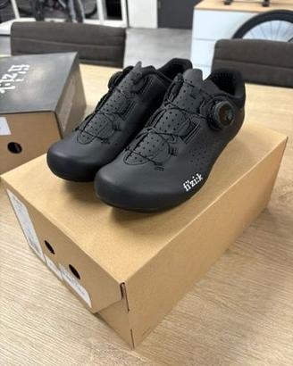Scarpe per bici da strada  Fizik  n.40