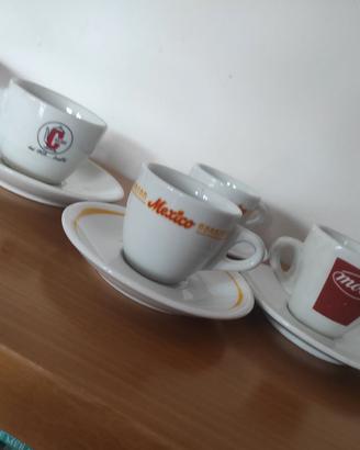 Lotto n. 4 tazzine + piattini caffè logo brand
