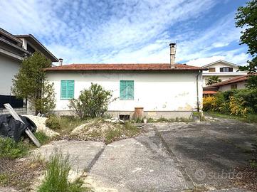 CASA INDIPENDENTE A AVEZZANO