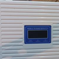 Ripetitore segnale cellulari tribanda