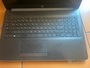 HP 15-db0045nl Ryzen 3 8GB SSD 256GB Win10