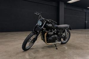 TRIUMPH BONNEVILLE T100