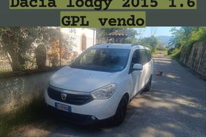Dacia Lodgy 1.6 GPL 2015