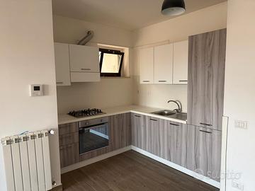 cucina. Trasporto gratuito 