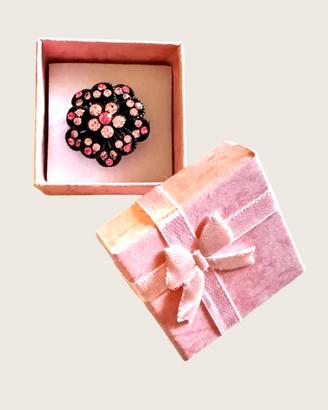 Anello vintage a fiore con cristalli rosa