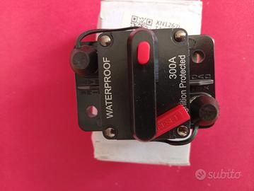 stacca batteria 300AH