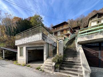 CASA INDIPENDENTE A TRAVES