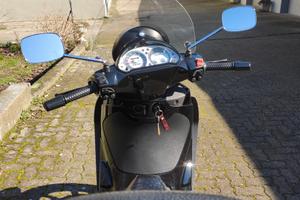 PIAGGIO BEVERLY 500 ANNO 2004