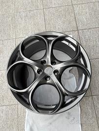 Cerchio 19 WSP Fedro Alfa Romeo Giulia 9j et 34