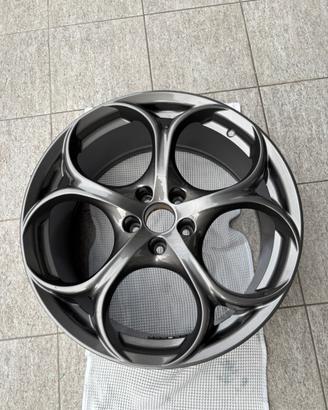 Cerchio 19 WSP Fedro Alfa Romeo Giulia 9j et 34