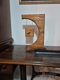 Orologio in legno da tavolo