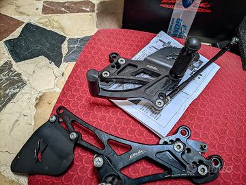 PEDANE arretrate VALTERMOTO CBR 1000 RR 2004 2007