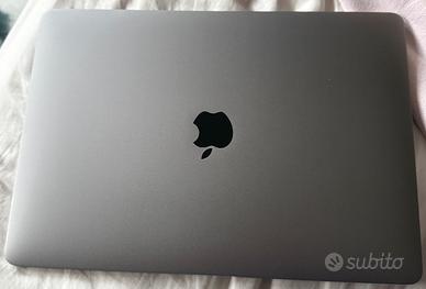 Macbook Pro M2 8Gb/256 SSD Touch Bar